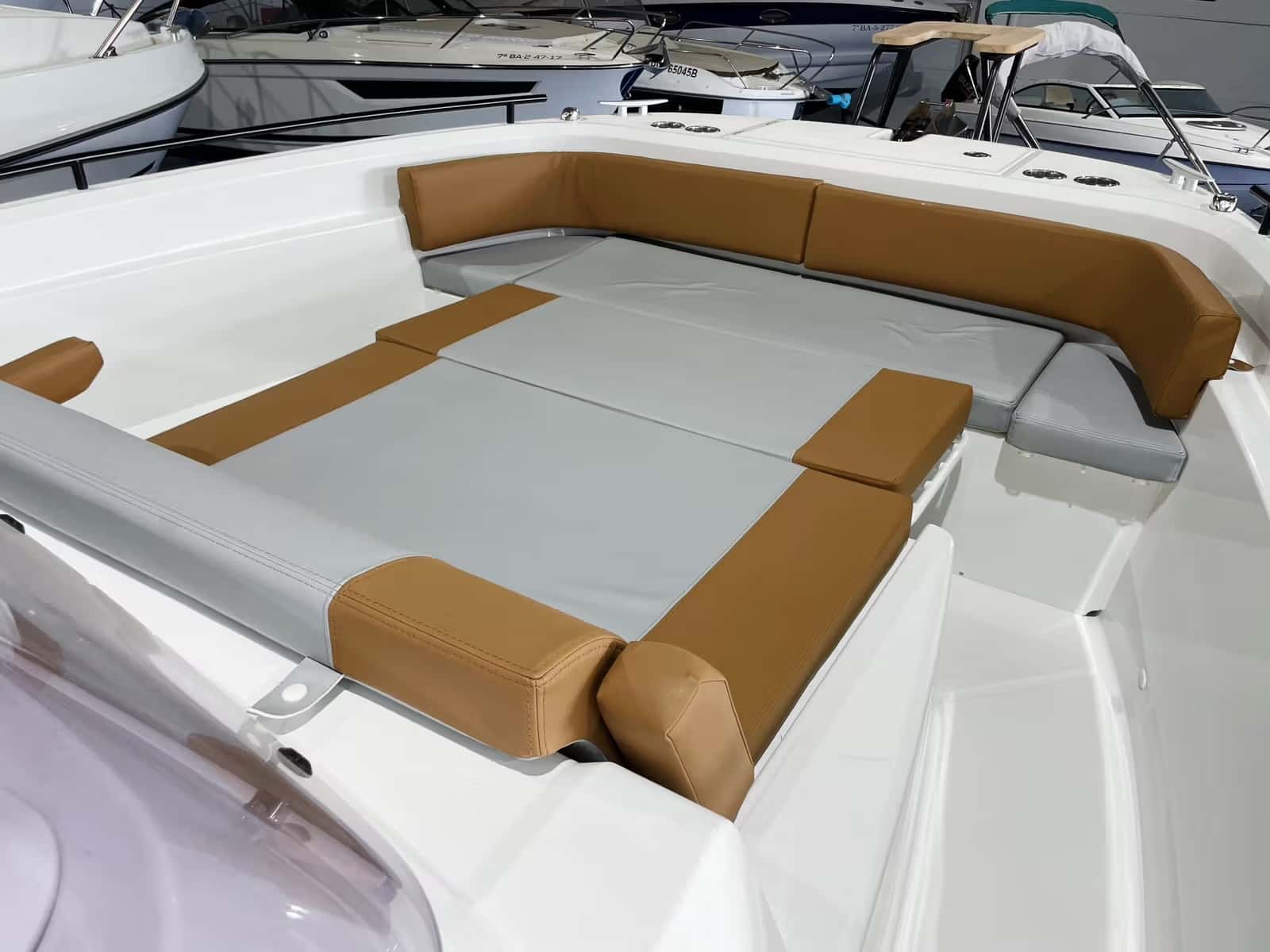Beneteau Flyer 9 SpaceDeck - miniatura 9