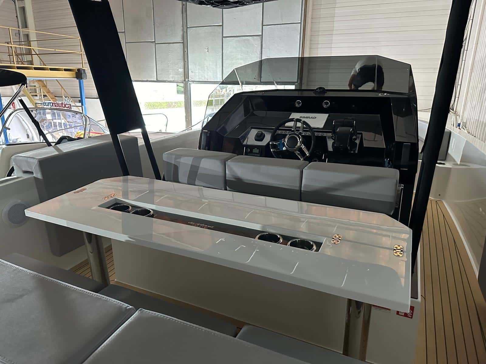 De Antonio Yachts D28 - miniatura 3