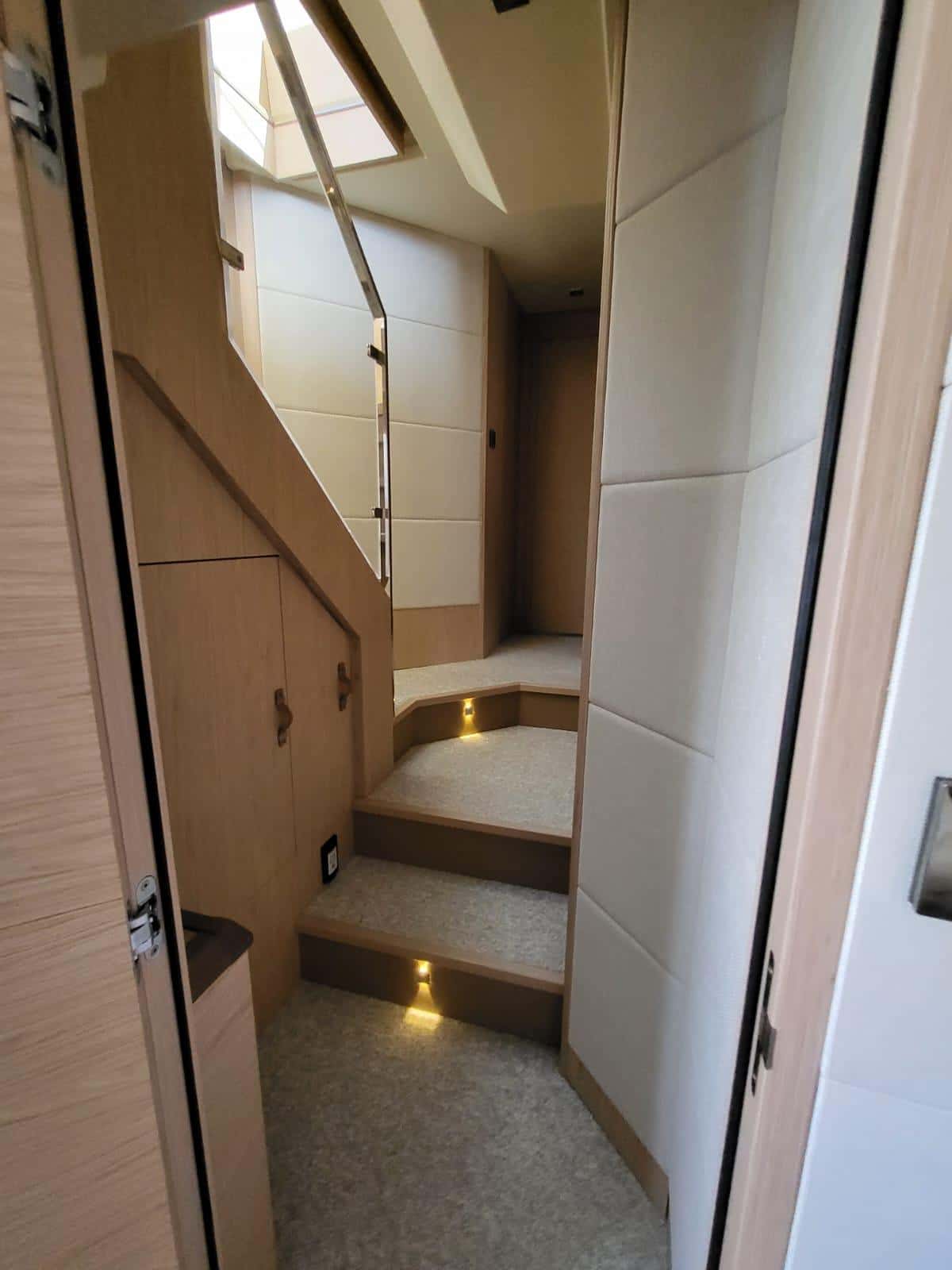 Beneteau Monte Carlo 6 - miniatura 12