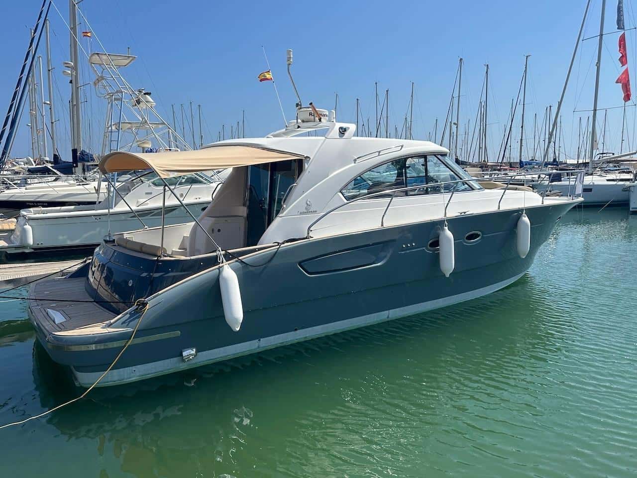Beneteau Flyer 12 Cabin