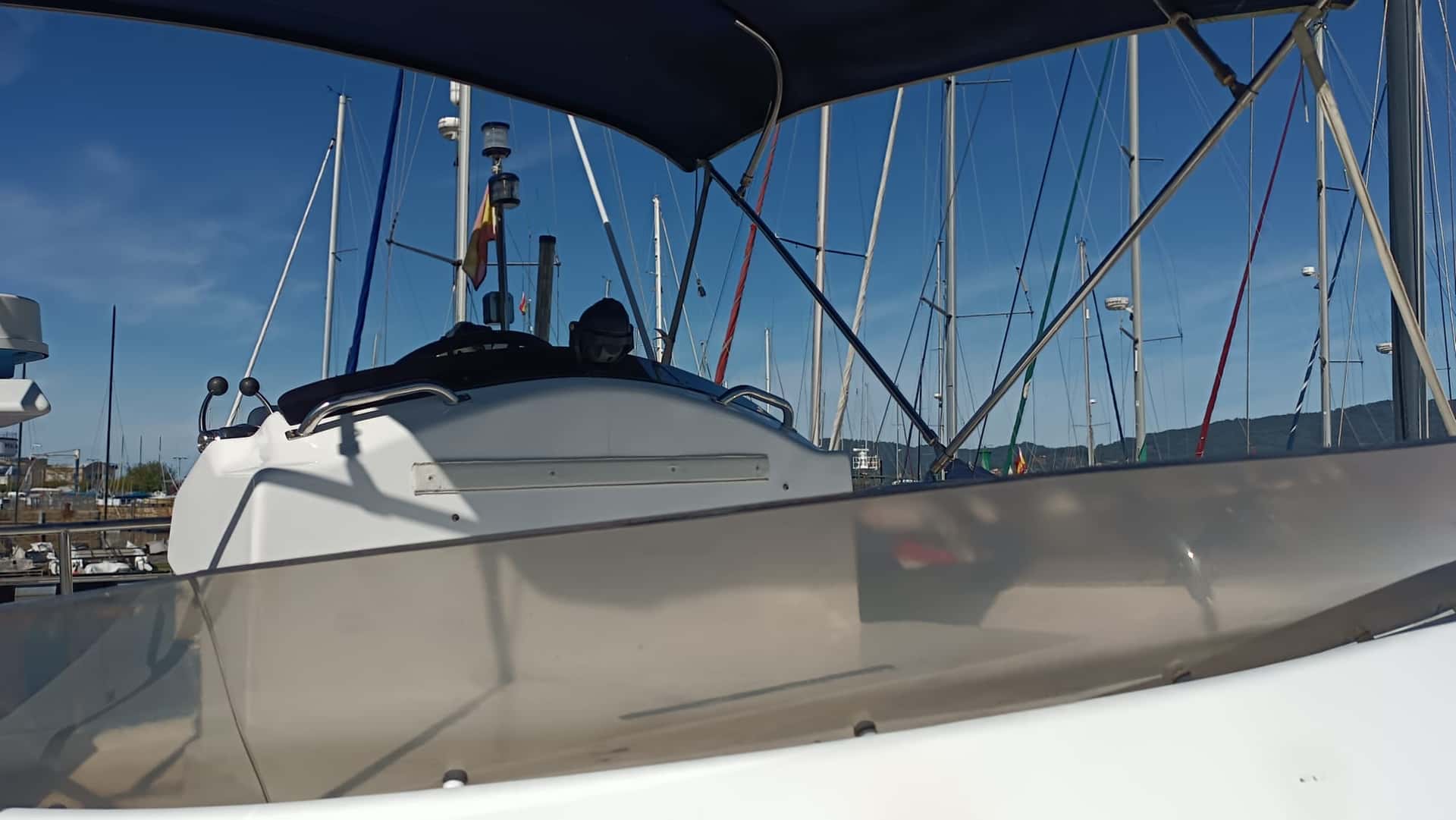 ASTONDOA 36 FLY - miniatura 5