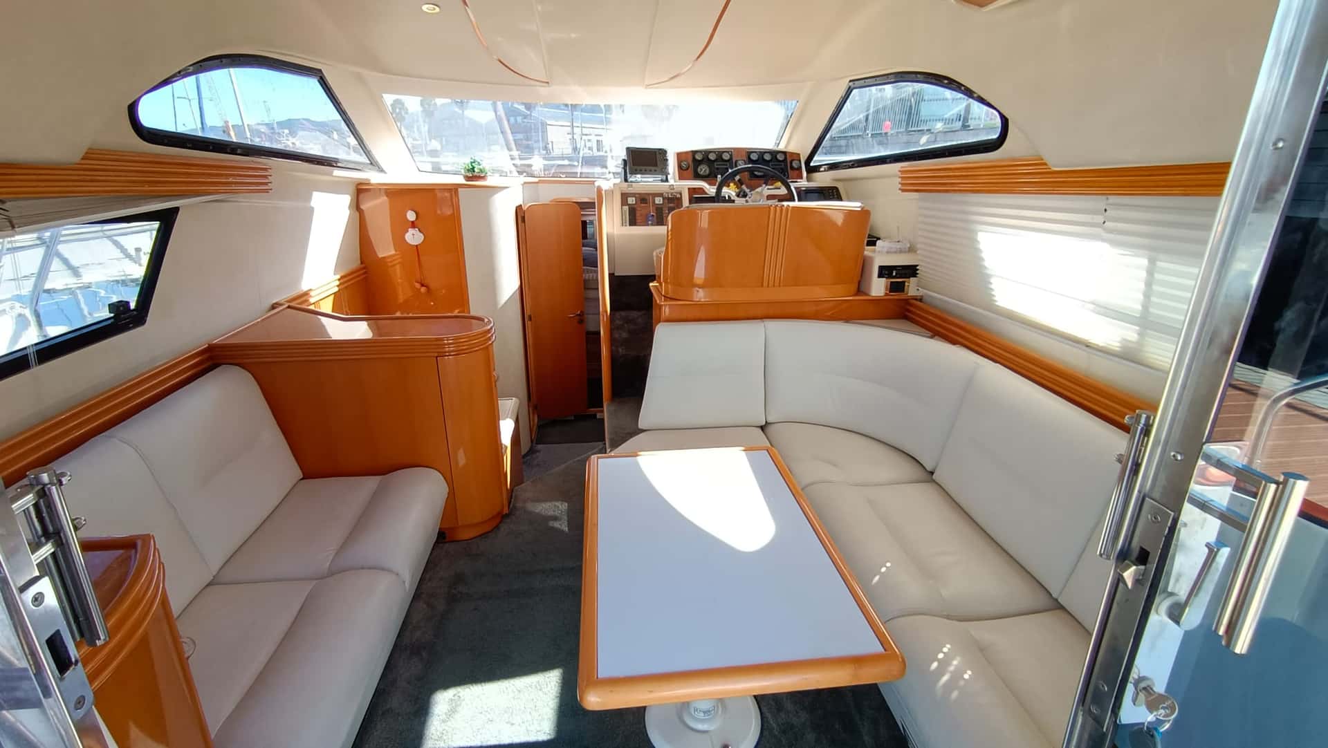 ASTONDOA 36 FLY - miniatura 12