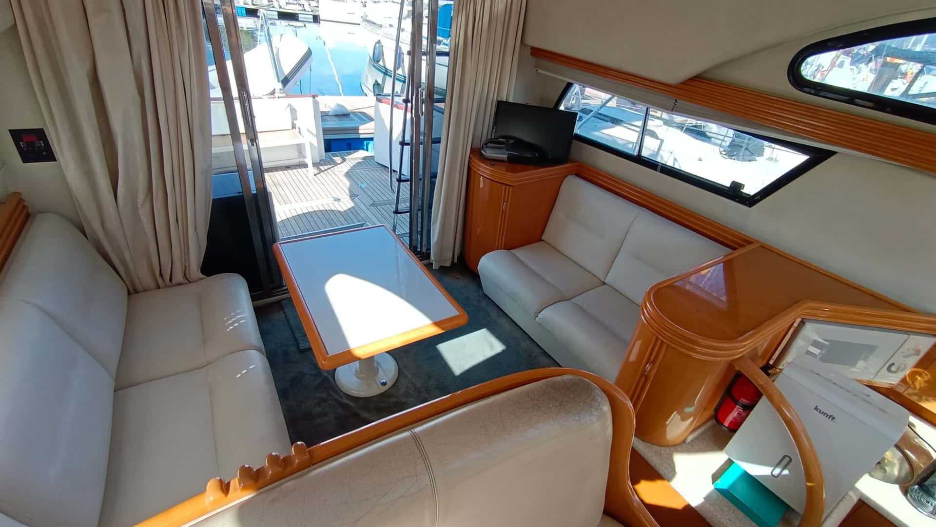 ASTONDOA 36 FLY - miniatura 15