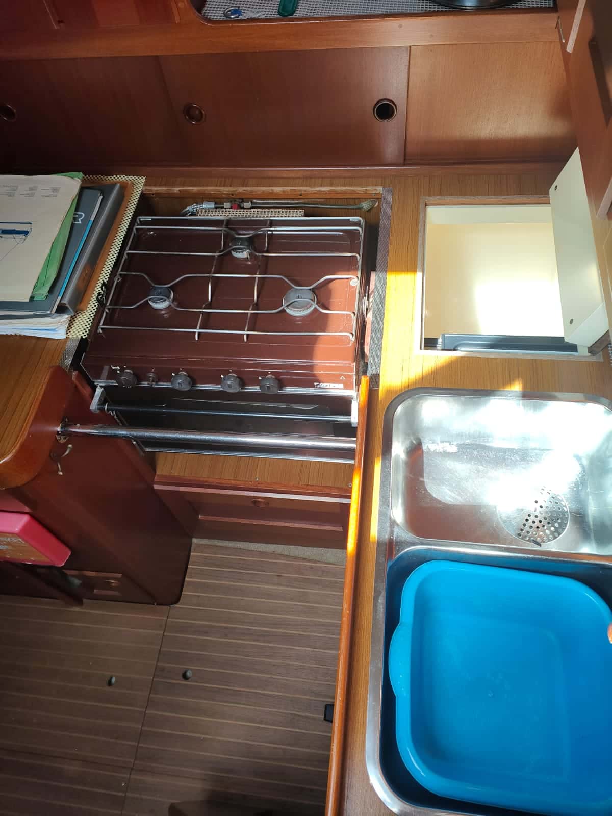 HALLBERG RASSY 352 - miniatura 4