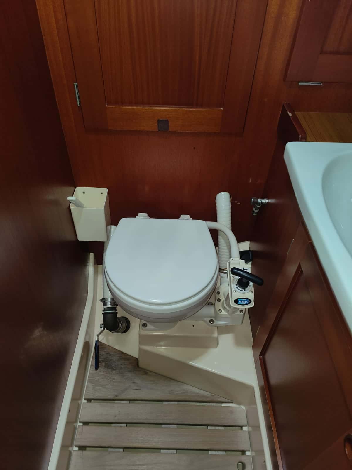 HALLBERG RASSY 352 - miniatura 9