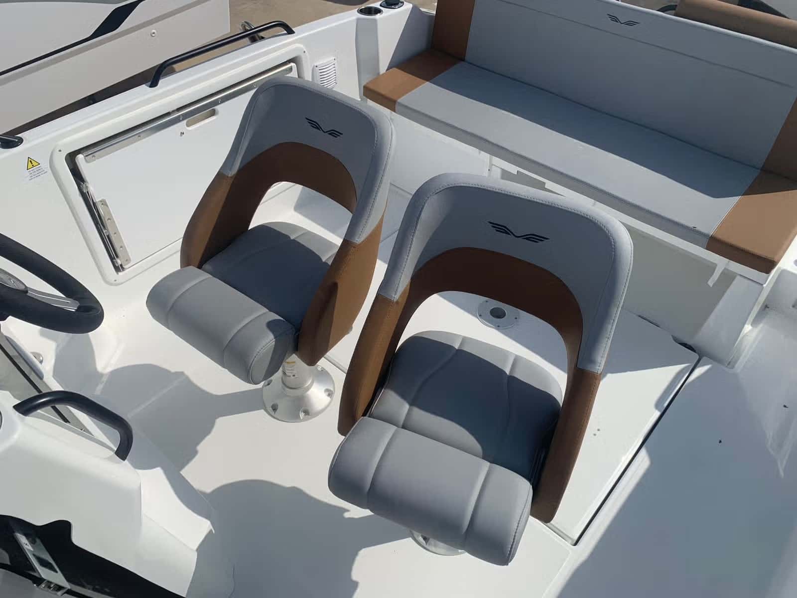 Beneteau Flyer 7 SunDeck - miniatura 9