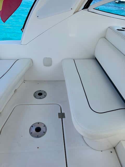 Cruiser Yachts 300 Express - miniatura 5