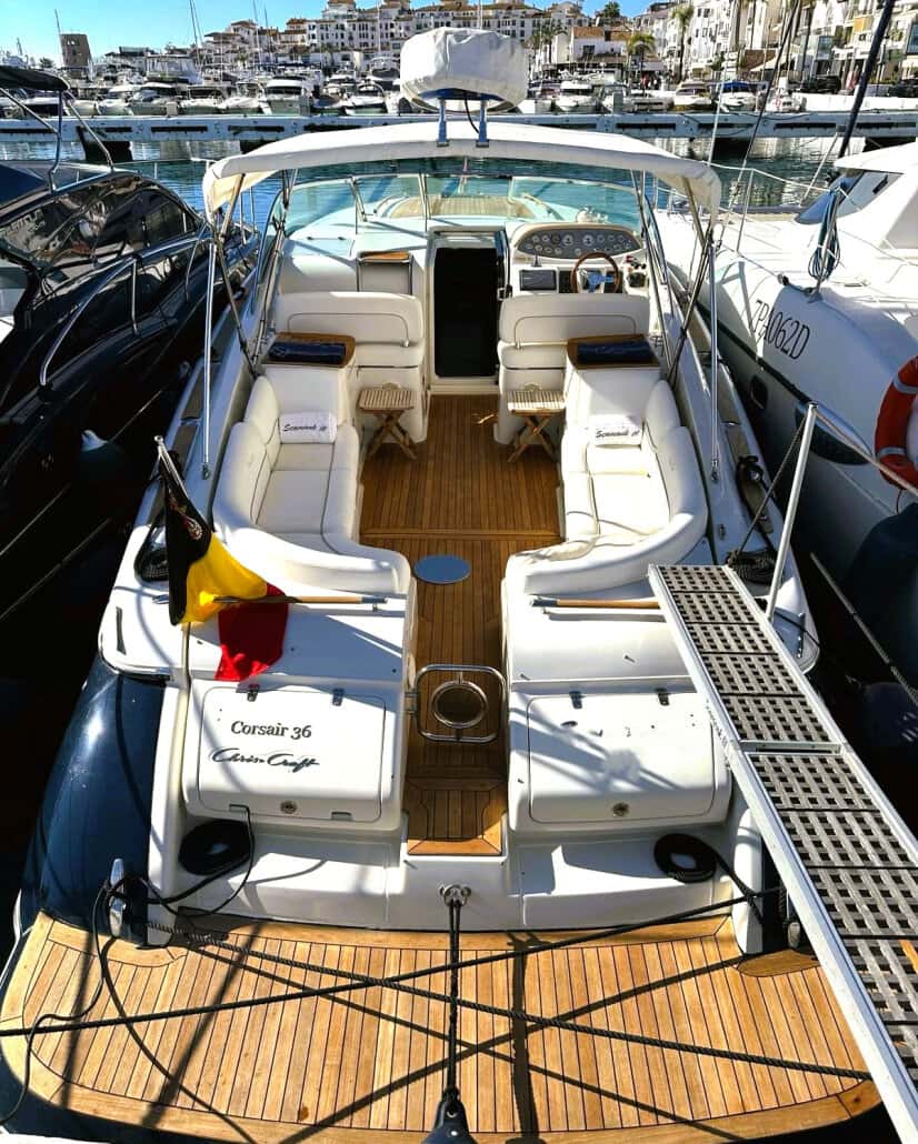 CHRIS CRAFT CORSAIR 36 - miniatura 8