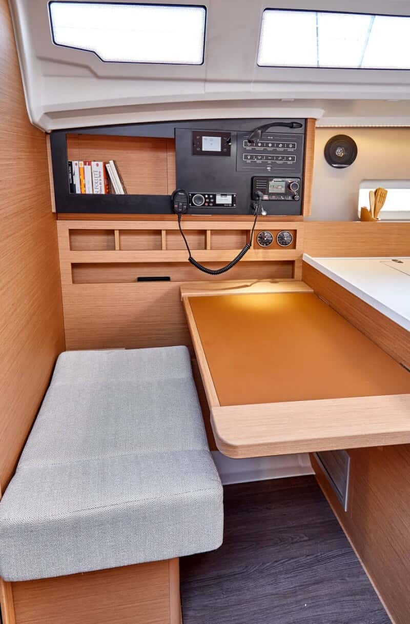 JEANNEAU SUN ODYSSEY 410 - miniatura 6