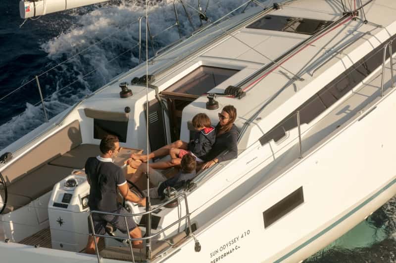 JEANNEAU SUN ODYSSEY 410 - miniatura 12