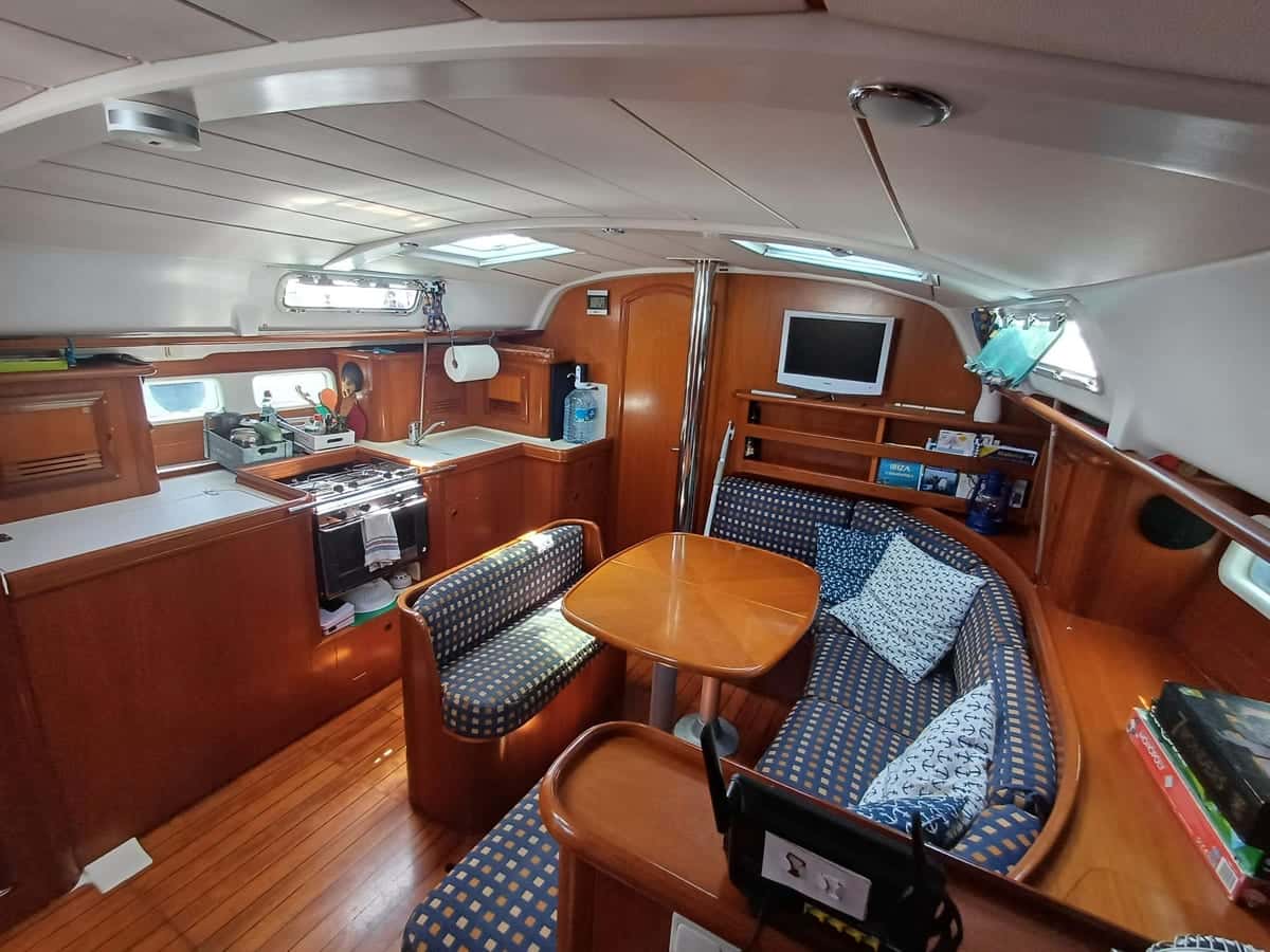 Beneteau Oceanis 411 - miniatura 12