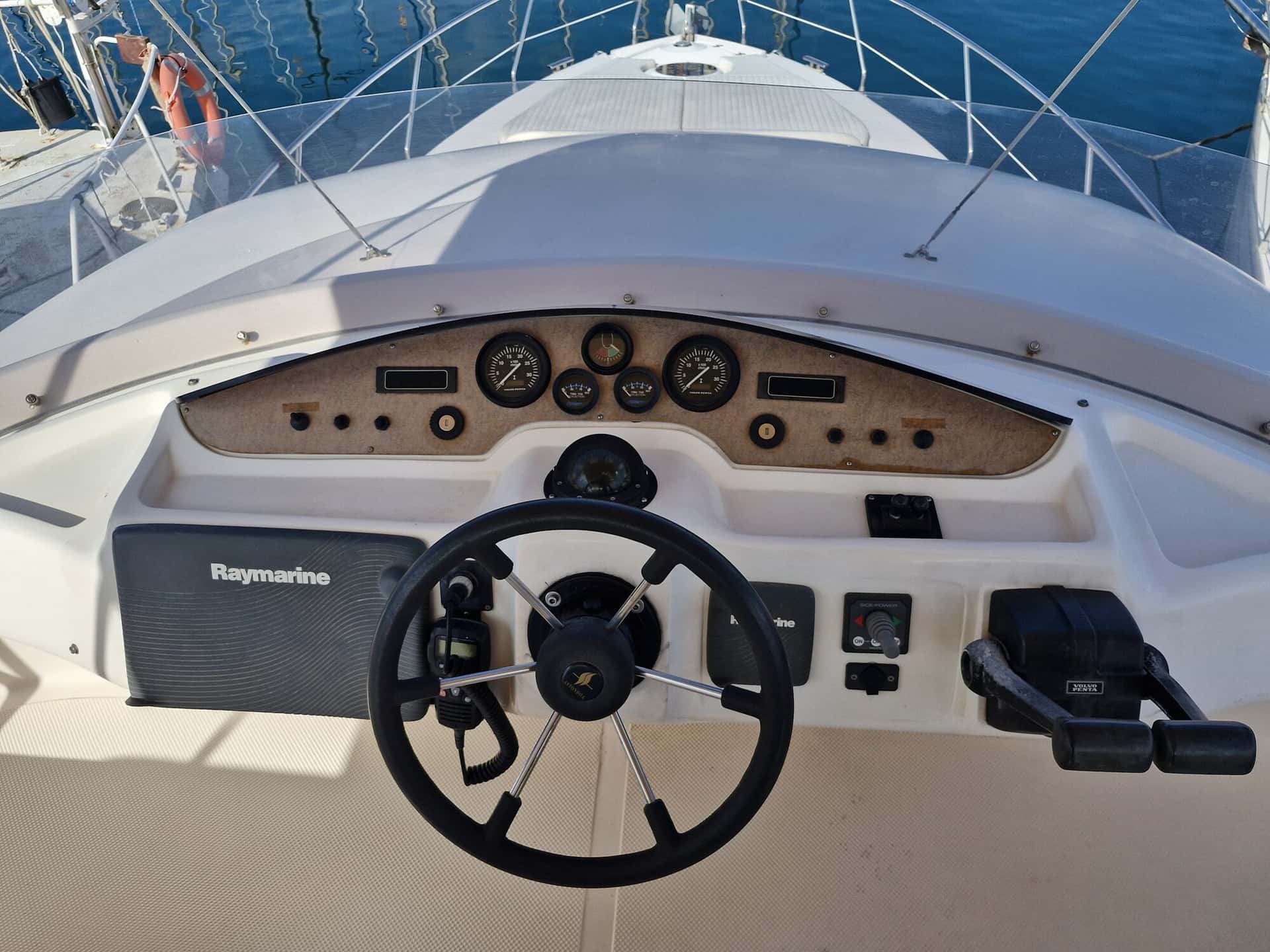 ASTONDOA 39 GL - miniatura 9