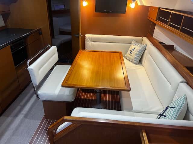 Bavaria 40 Cruiser - miniatura 5