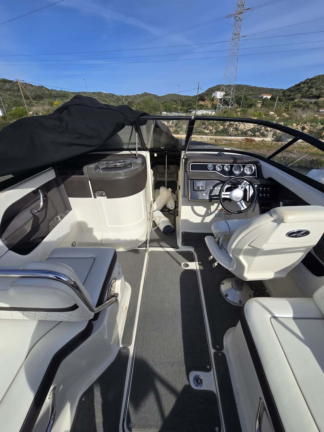 Sea Ray SLX 250 - miniatura 10