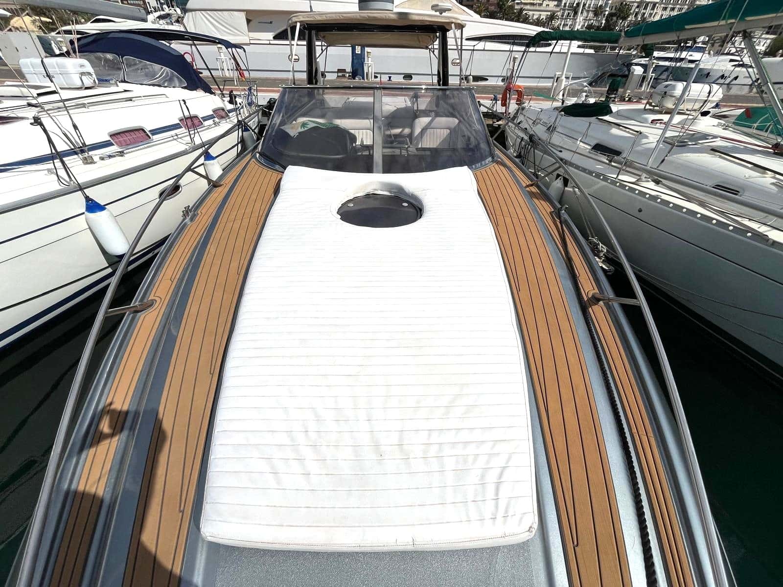 SUNSEEKER COMANCHE 40 - miniatura 4