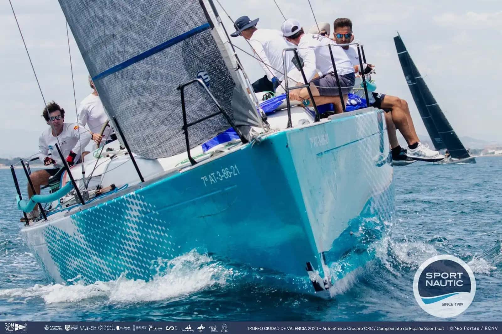 Grand Soleil 37 BC - miniatura 4