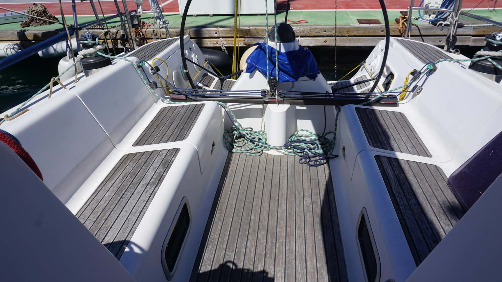 ELAN 37 PERFORMANCE - miniatura 11