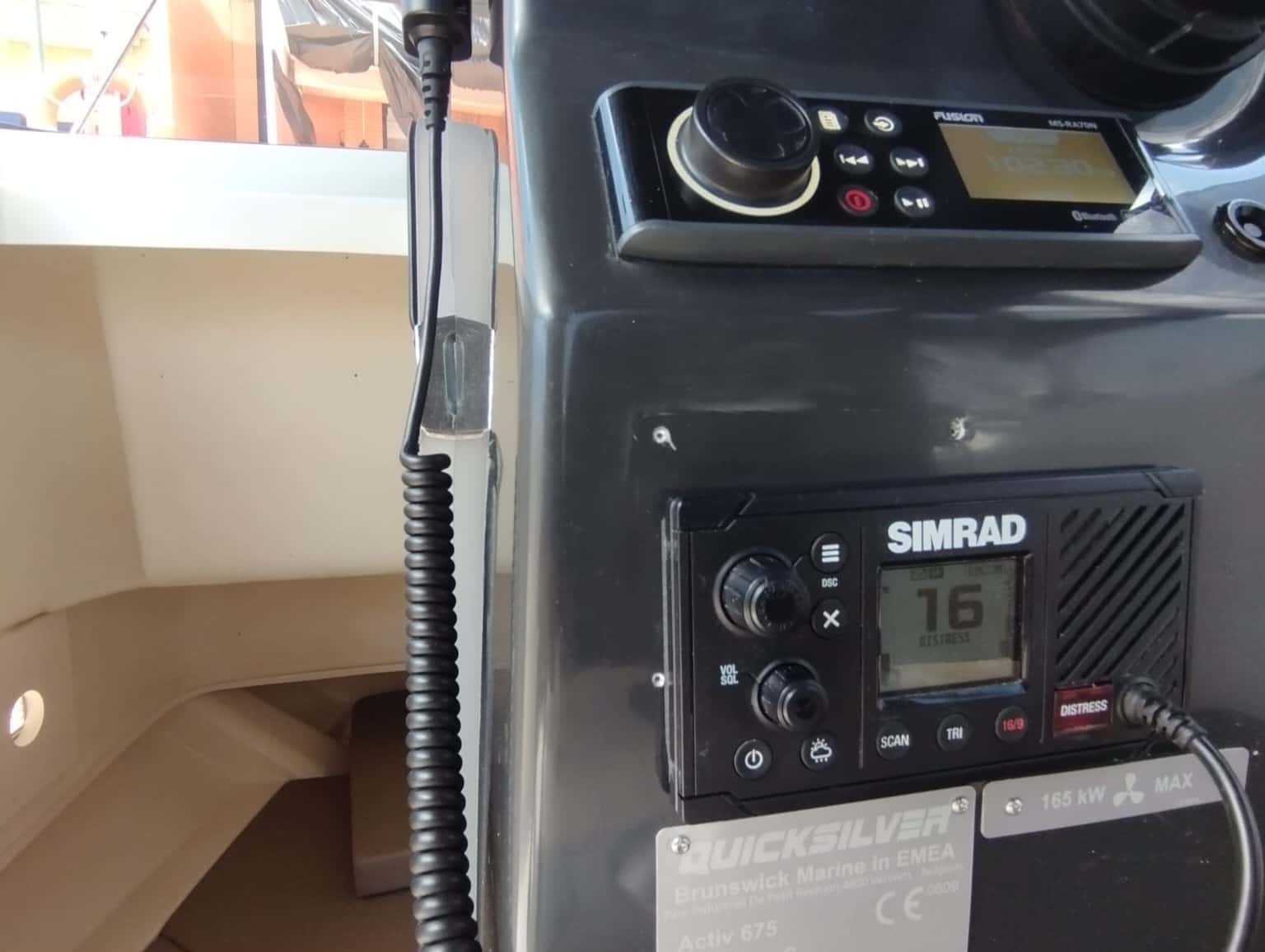 Quicksilver Activ 675 Open - miniatura 9