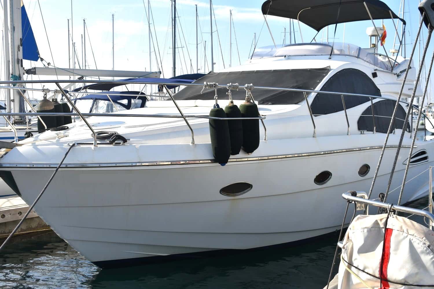 ASTONDOA 43 GLX