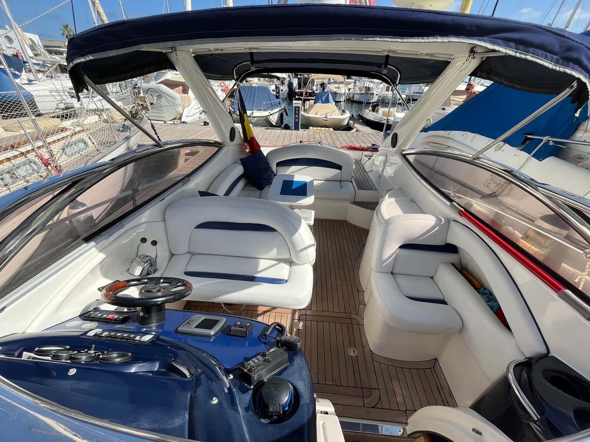 SUNSEEKER HAWK 34 - miniatura 4