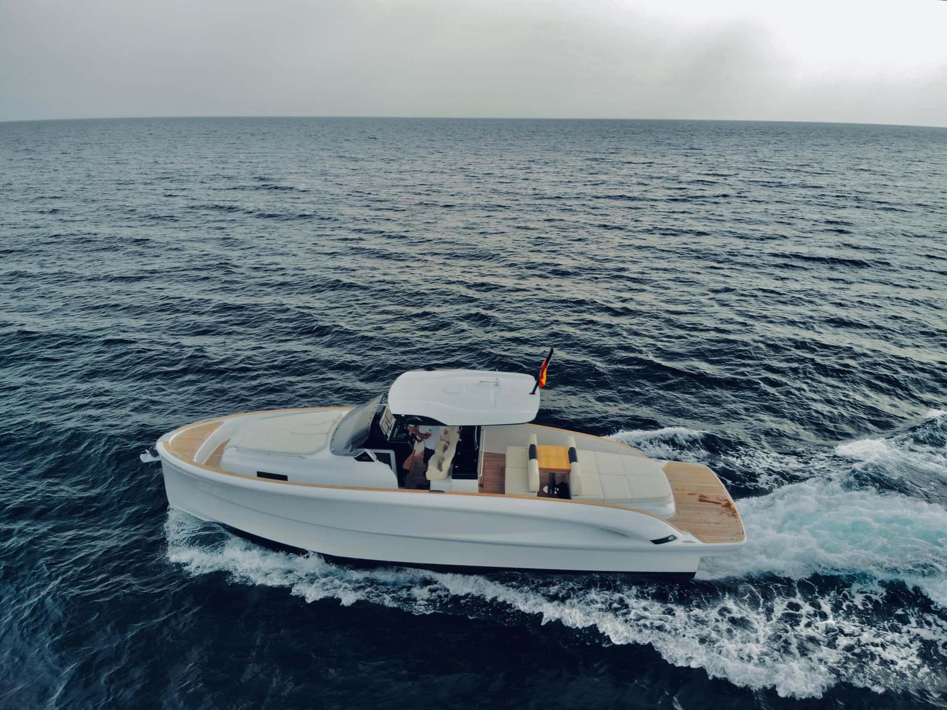 Solaris Power 40 Open