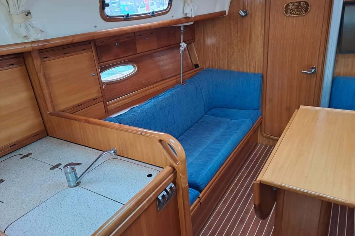 Bavaria 37 Cruiser - miniatura 15