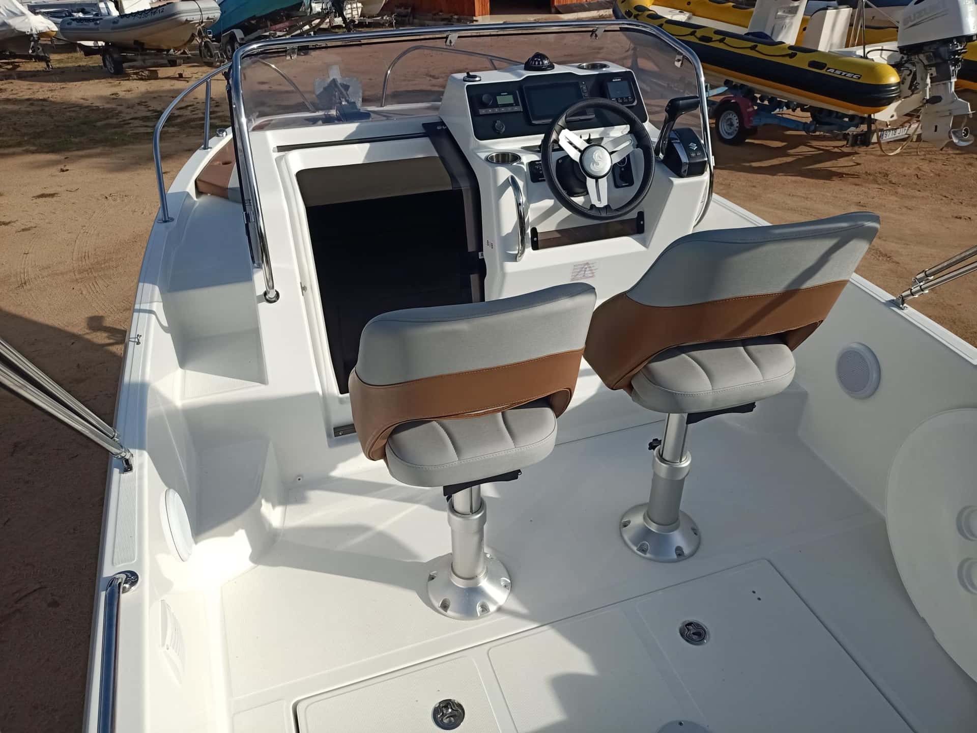 Beneteau Flyer 6 Sun Deck - miniatura 9