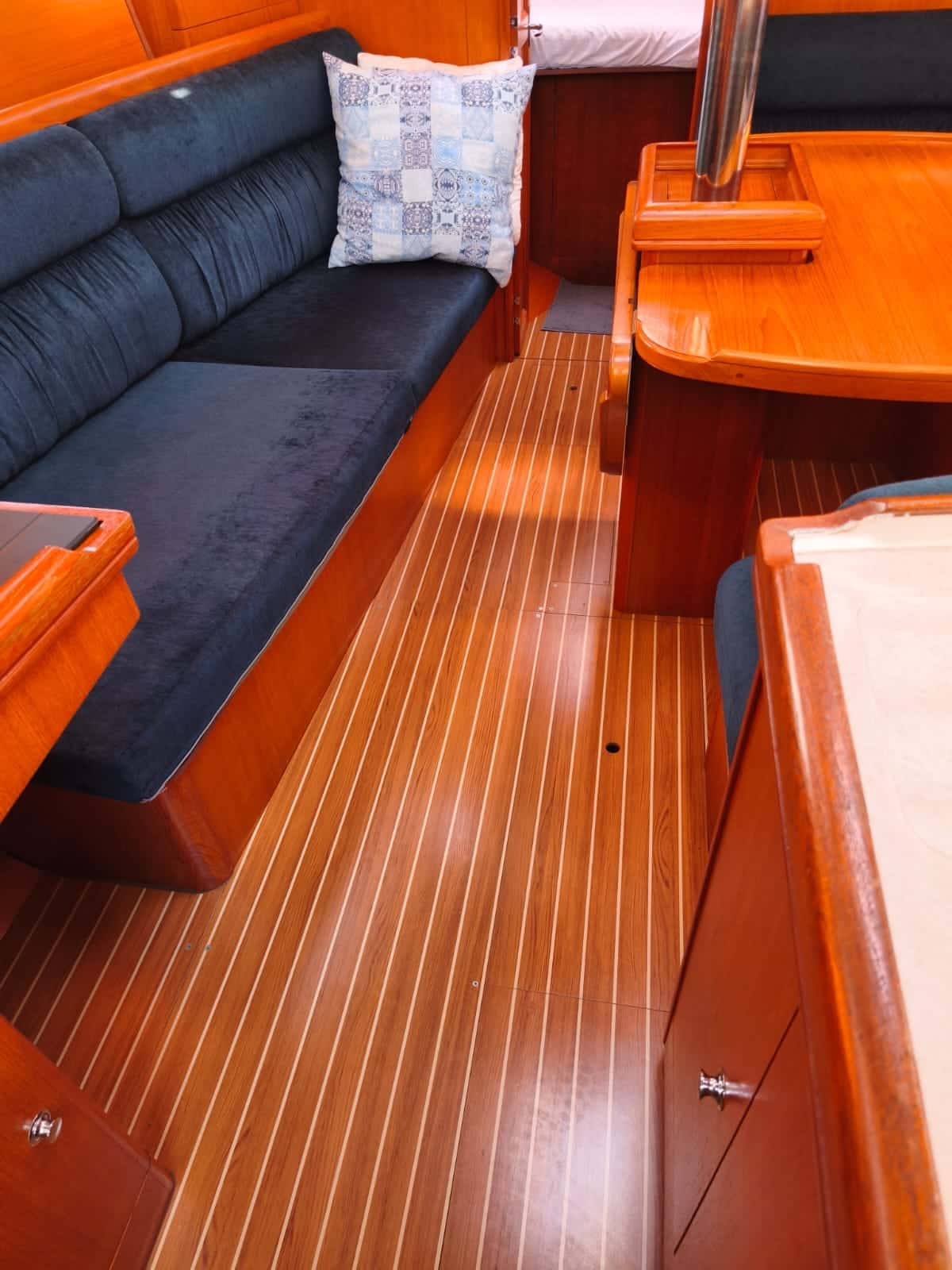 Hunter 356 - miniatura 25