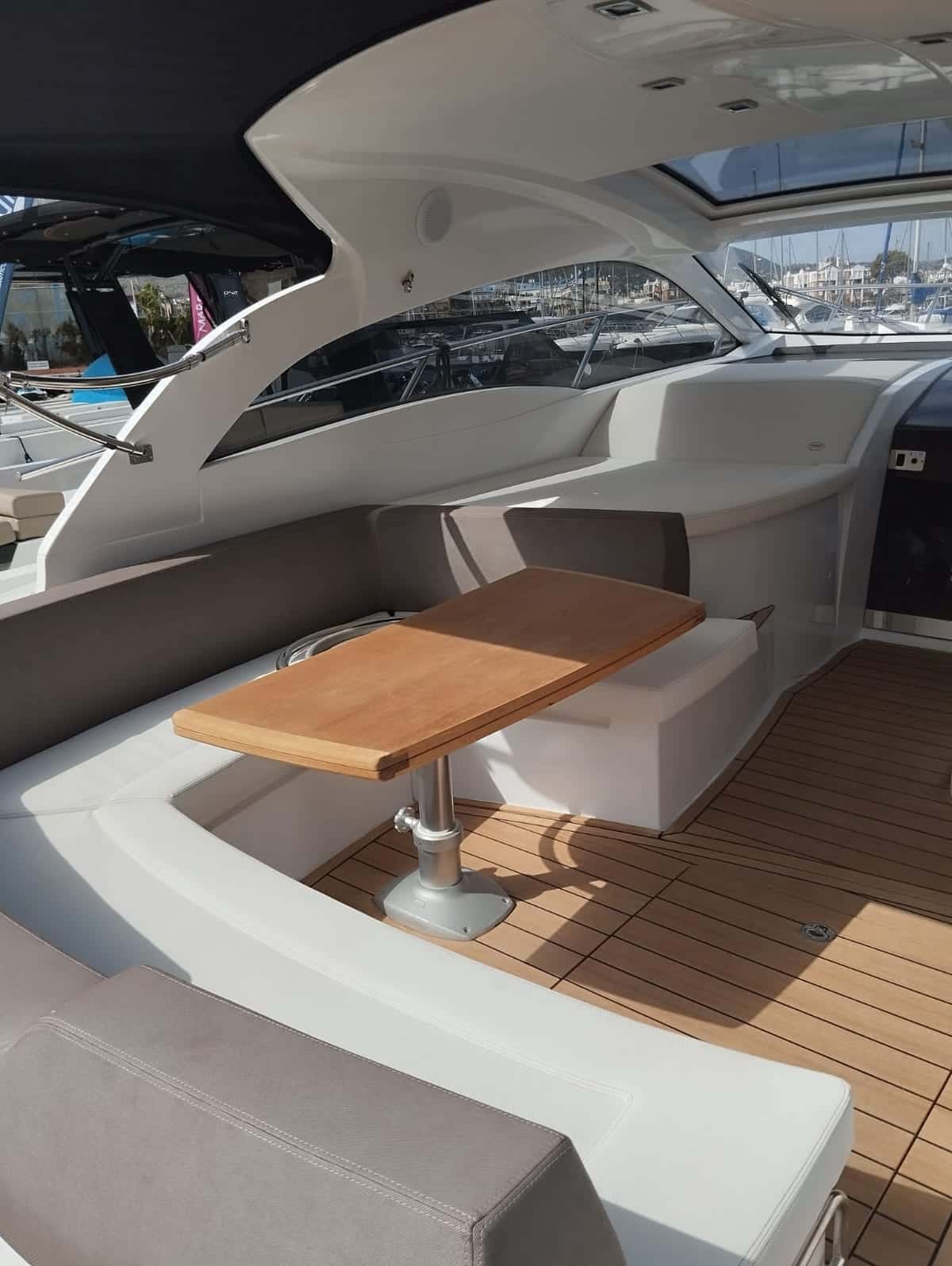 Sessa Marine C38 - miniatura 22