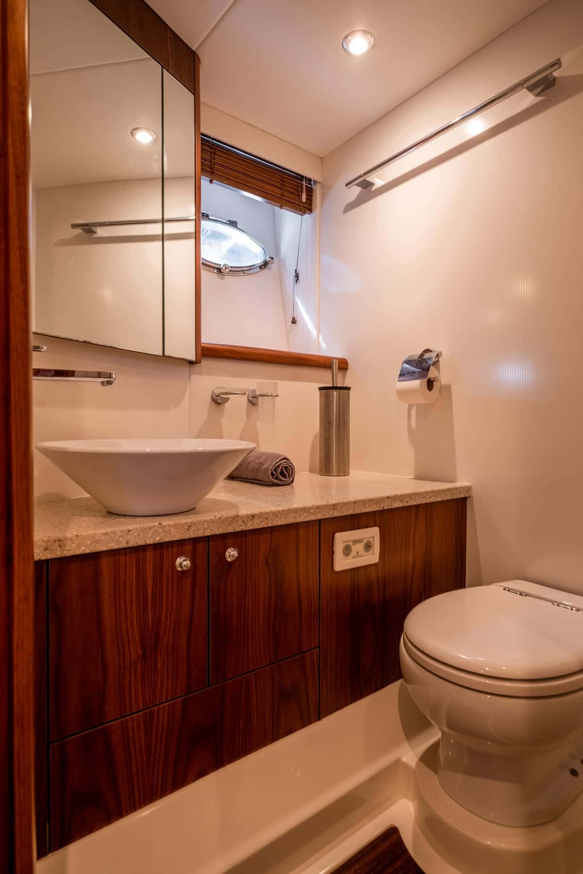 Sunseeker predator 62 - miniatura 26