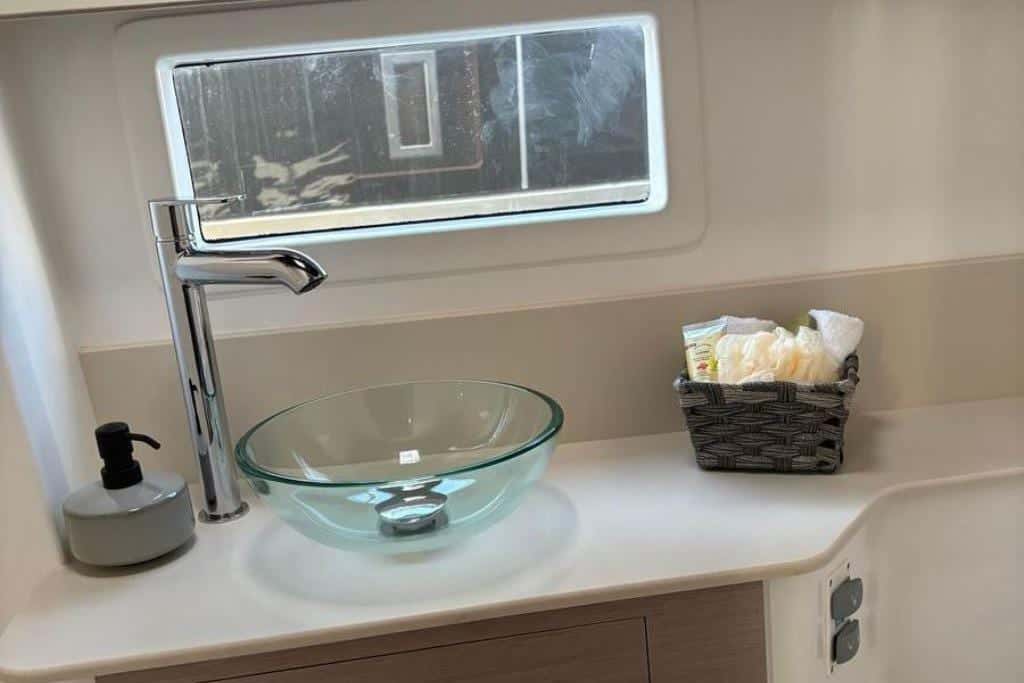 Dufour Catamarans 48 - miniatura 24