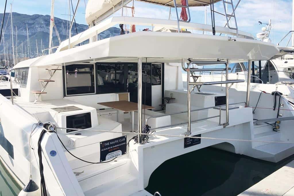 Dufour Catamarans 48 - miniatura 4