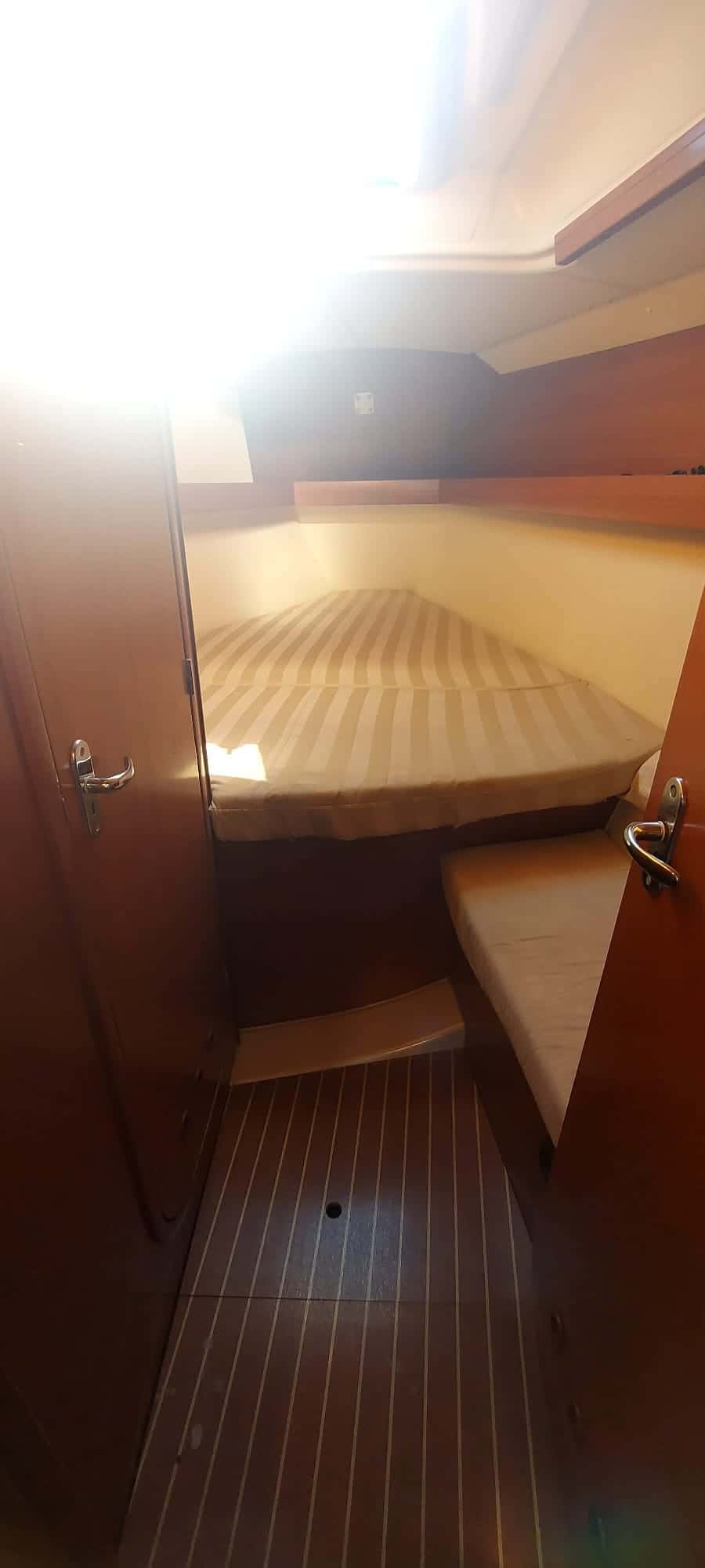 DUFOUR 40 PERFORMANCE - miniatura 14