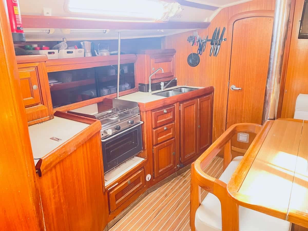 DUFOUR 38 CLASSIC - miniatura 12