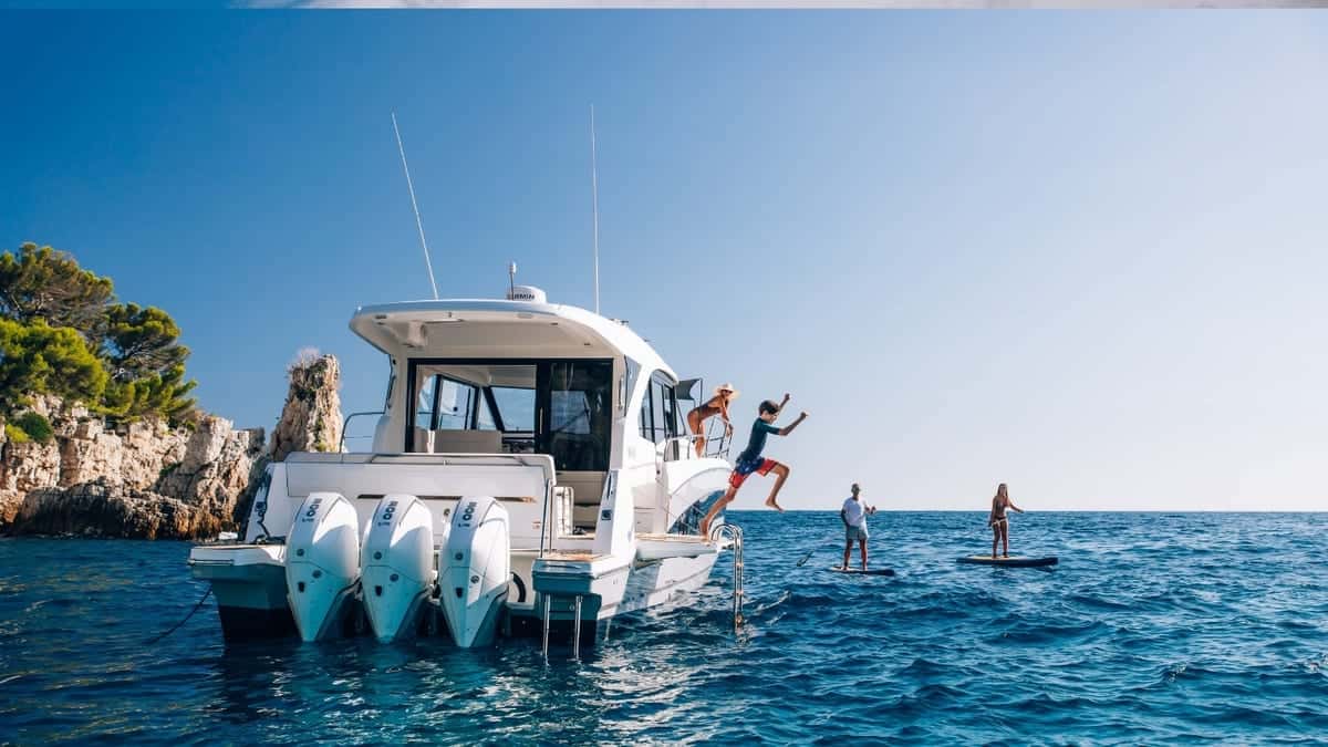 Antares 12 Coupe - miniatura 3