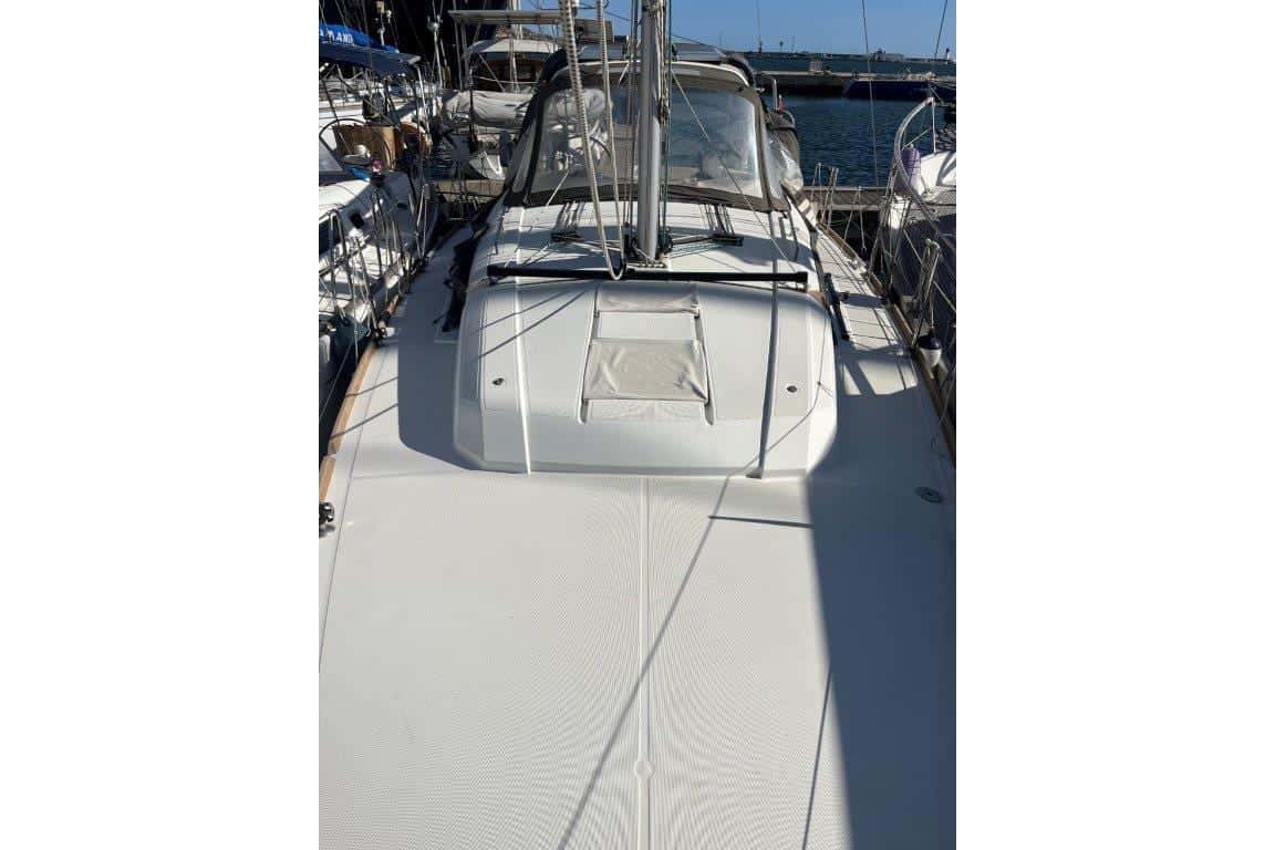 Beneteau Oceanis 38 - miniatura 13