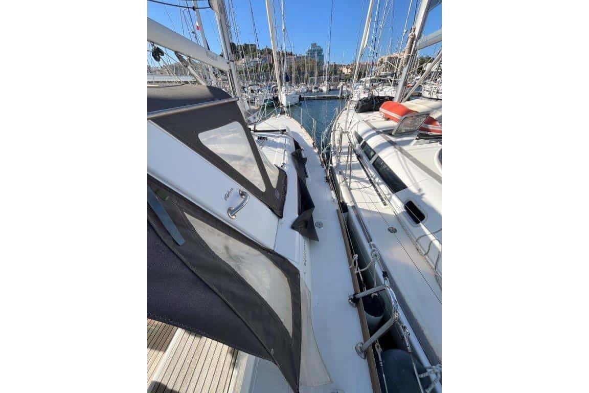 Beneteau Oceanis 38 - miniatura 6