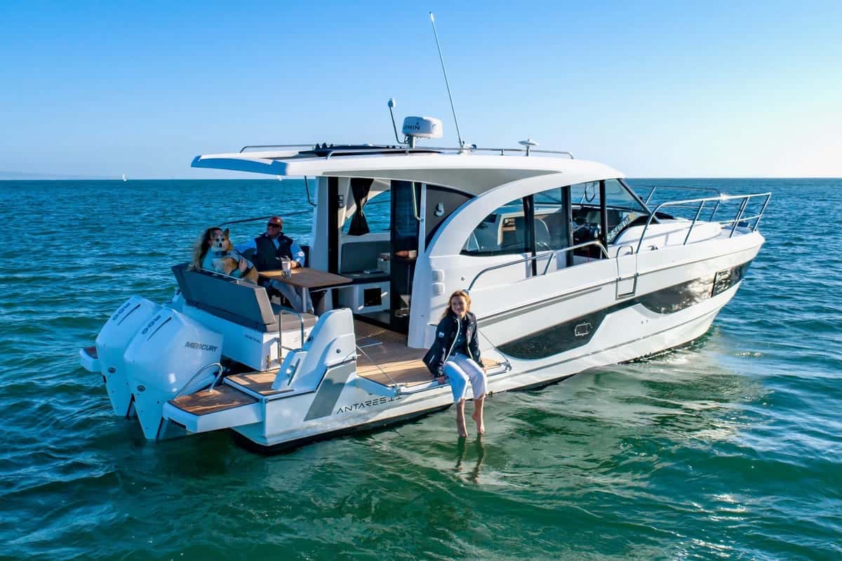 Antares 11 Coupe
