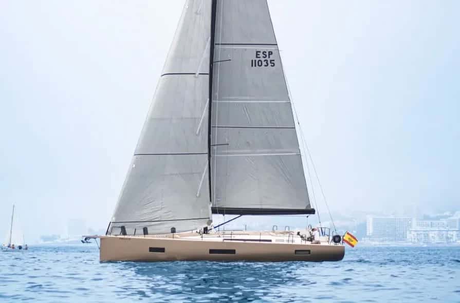 Beneteau First 53