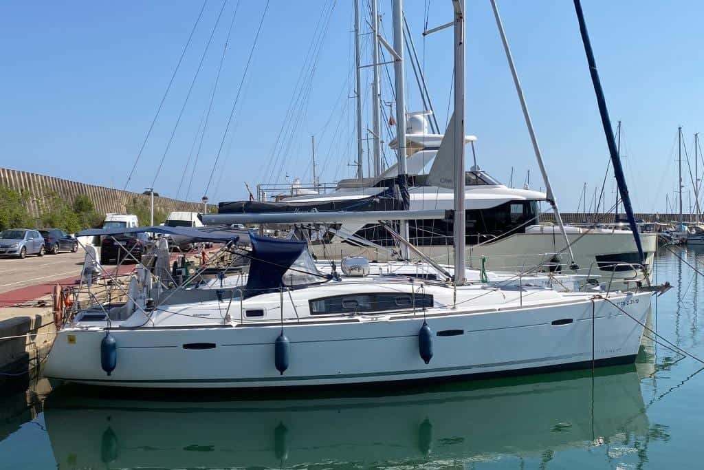 Beneteau Oceanis 40