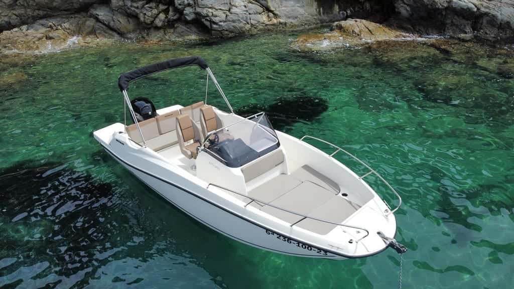 Quicksilver 675 OPEN