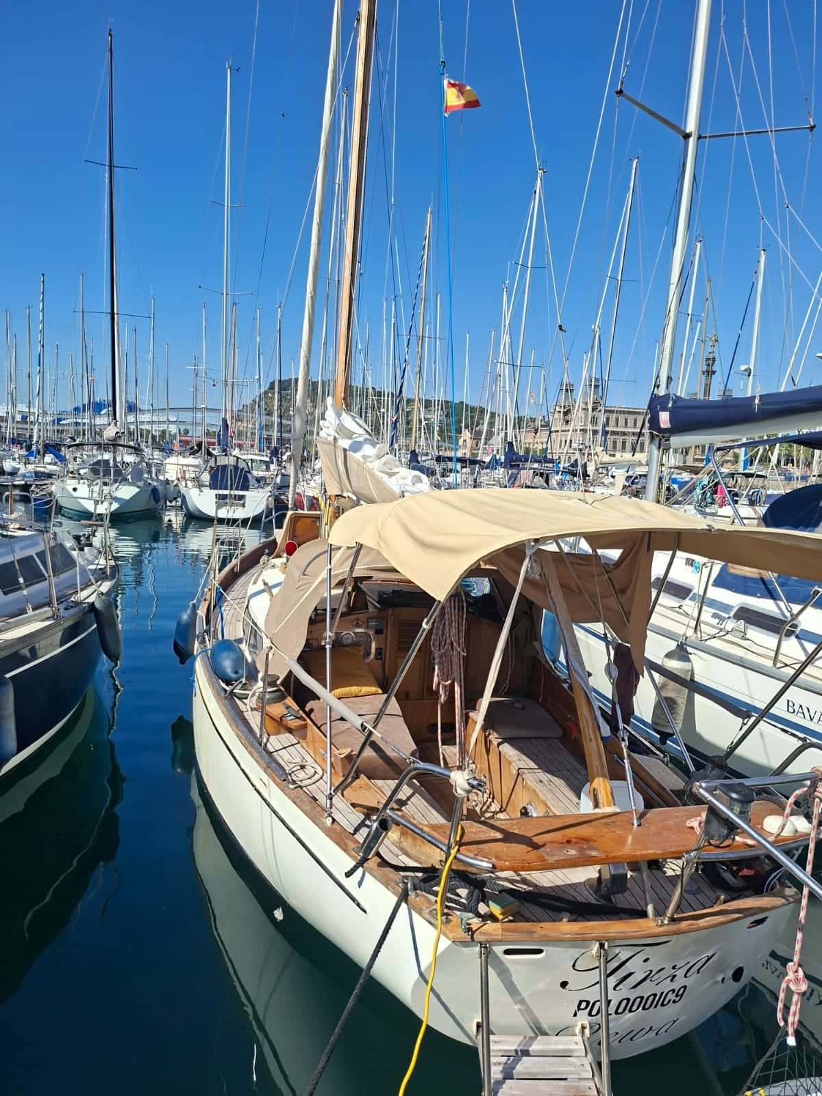 Carena 32