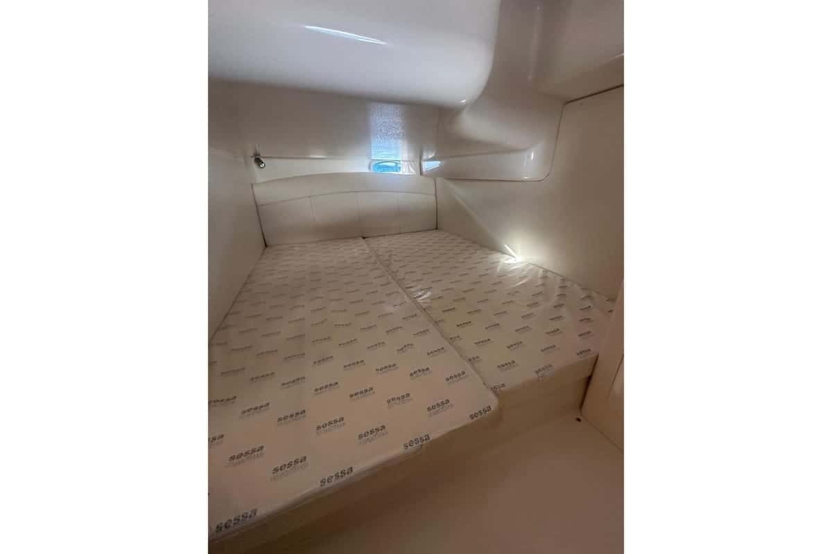 Sessa Marine Oyster 30 - miniatura 20