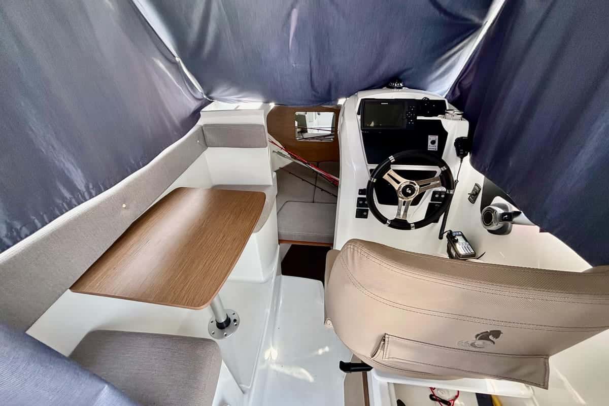 Beneteau Antares 5.80 - miniatura 12