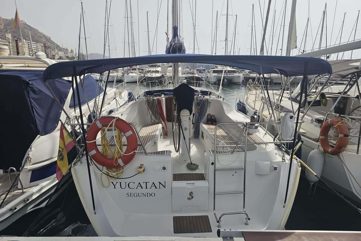 Beneteau Oceanis Clipper 393 - miniatura 5