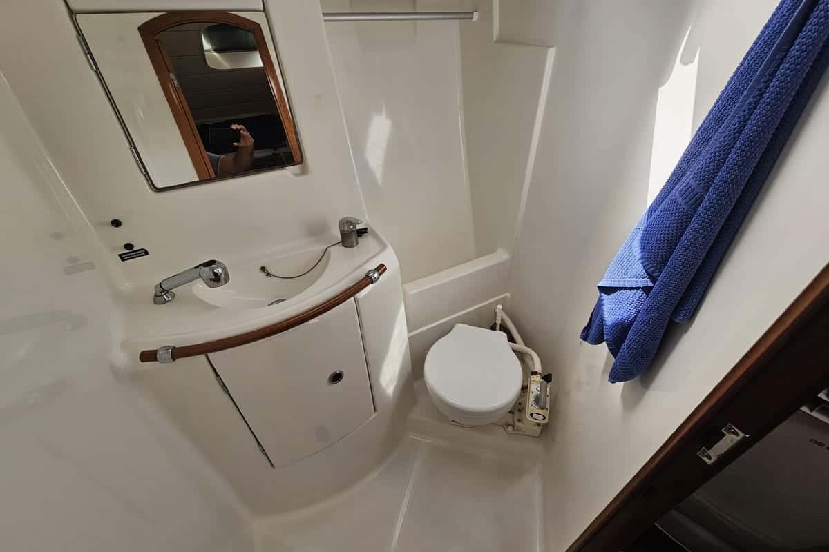 Beneteau Oceanis Clipper 393 - miniatura 14