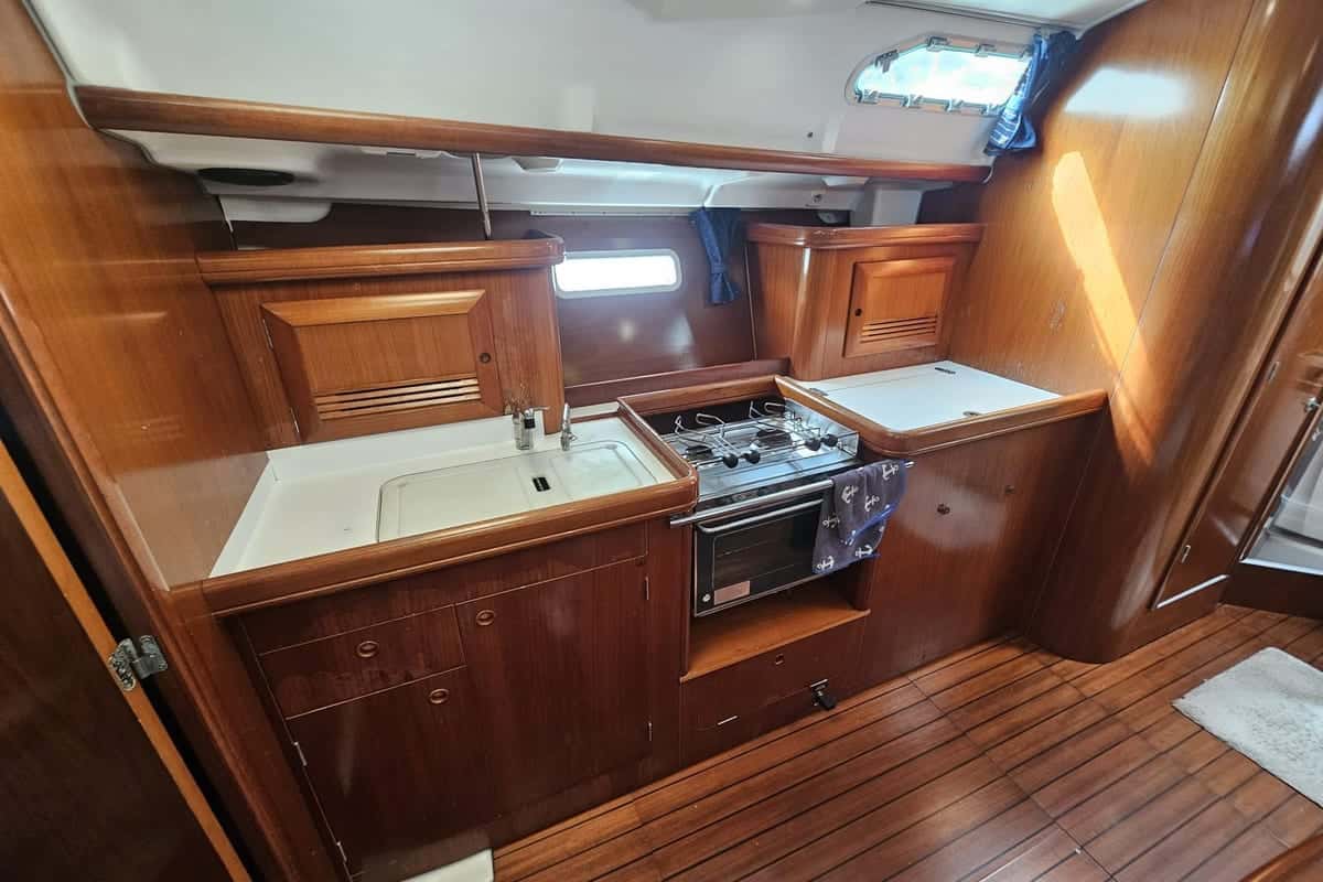 Beneteau Oceanis Clipper 393 - miniatura 6