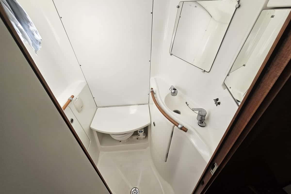 Beneteau Oceanis Clipper 393 - miniatura 10