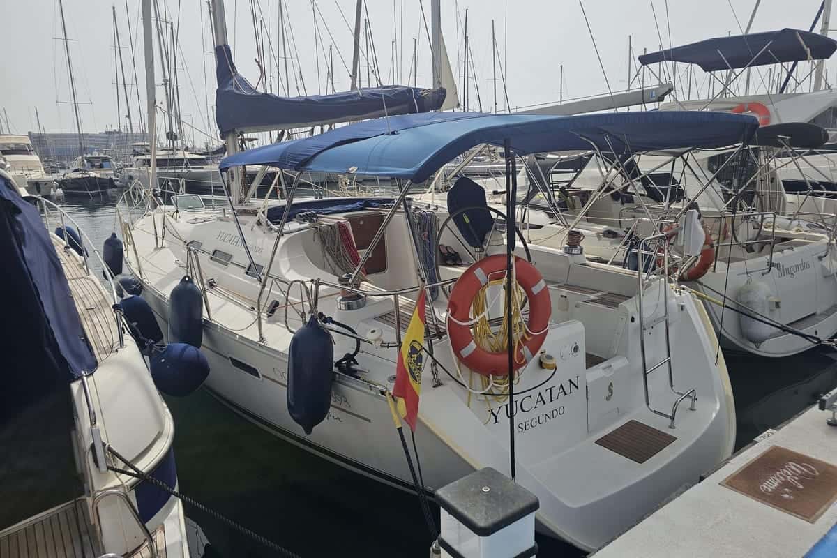 Beneteau Oceanis Clipper 393 - miniatura 4