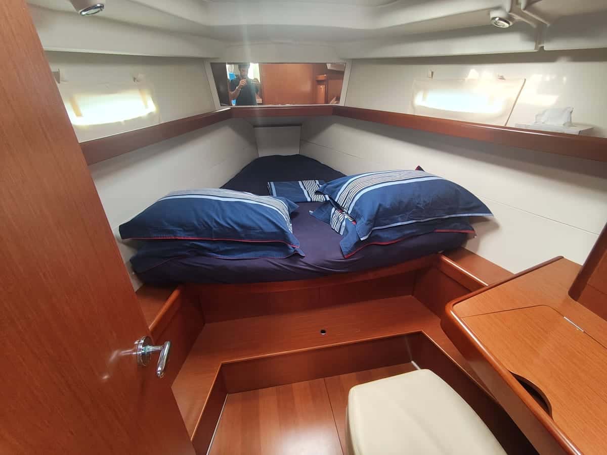 Beneteau Oceanis 40 - miniatura 12